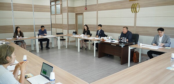 이석원 위원장이 기술료TF 1차 회의를 진행하고 있다