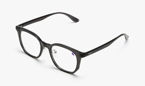 ▲배우 주종혁 착용 ‘룩옵티컬 LC5941 210 52’ 